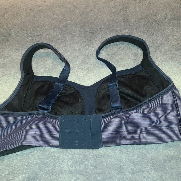 LuLu ta ta tamers Bra - Picture 2 of 3